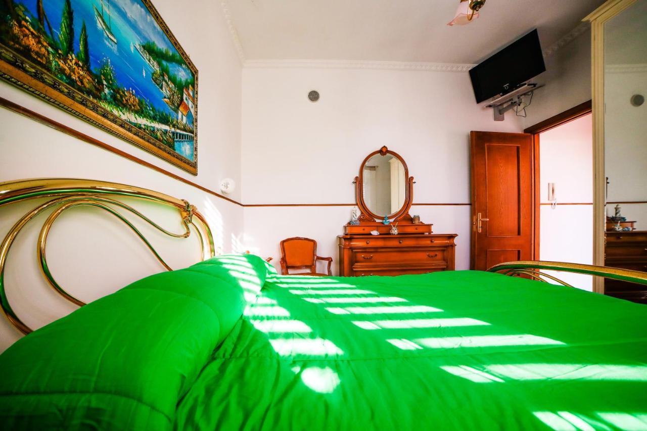 Sole Holiday House Pontone Kültér fotó